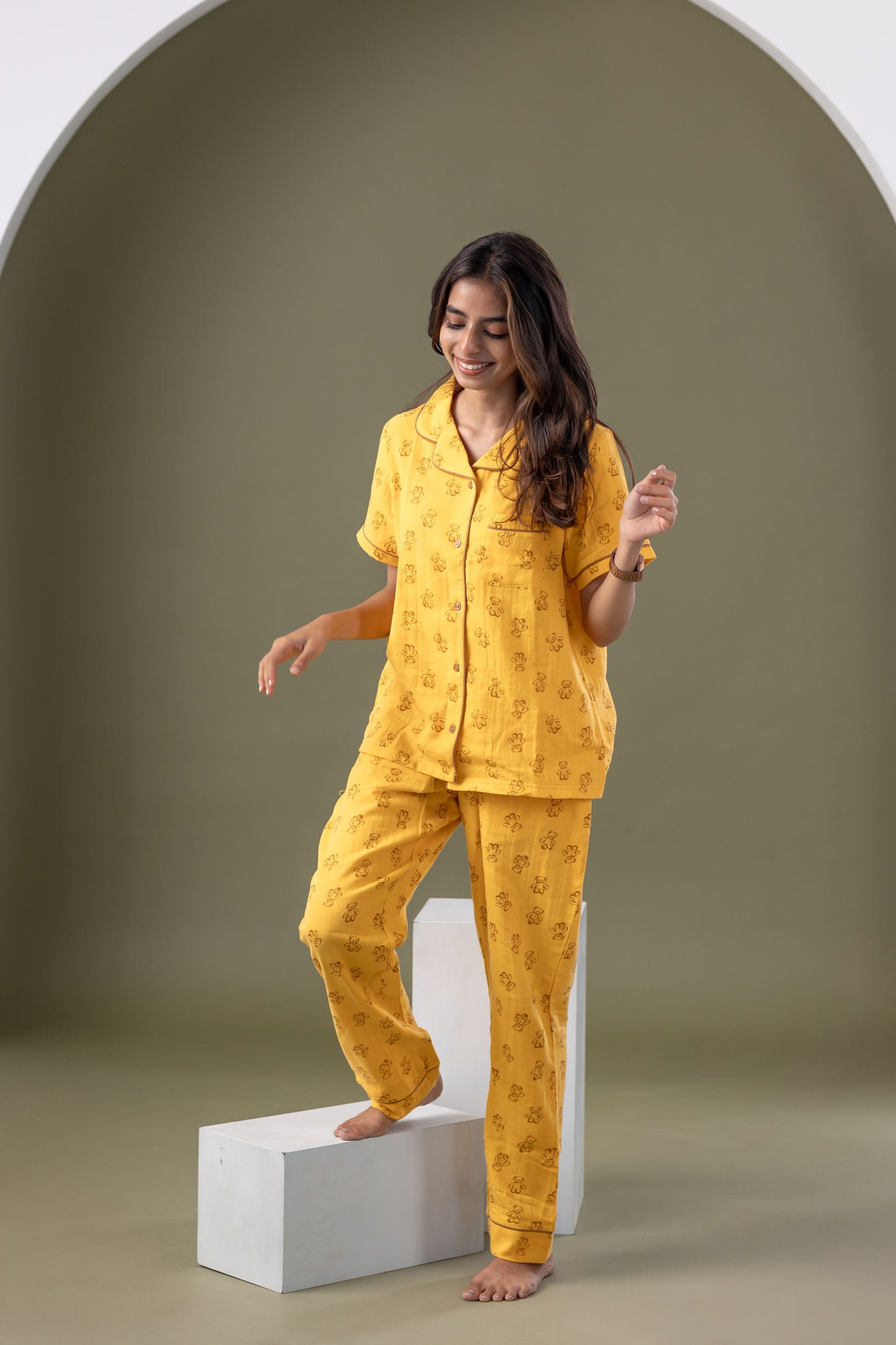 YELLOW TEDDY MUSLIN PYJAMAS