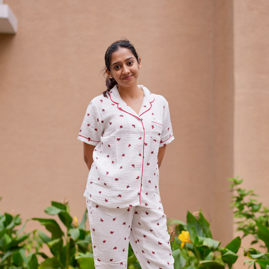 Lady Bug white muslin pyjamas